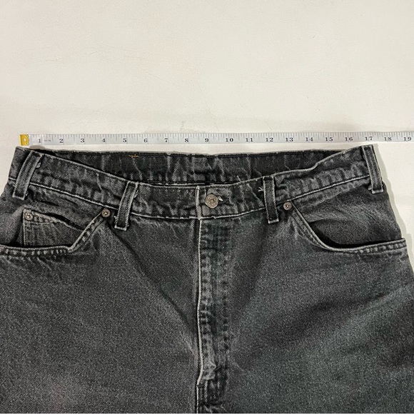 Levi’s 550 Vintage Jeans - Picture 4 of 10